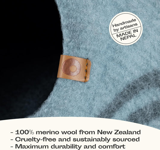 Premium Cat Cave – Cozy Felt Cat Bed, Handmade from Natural Merino Wool